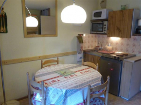 Studio au centre du village de Samoëns, avec balcon, proche ski-bus, animaux acceptés - FR-1-629-56